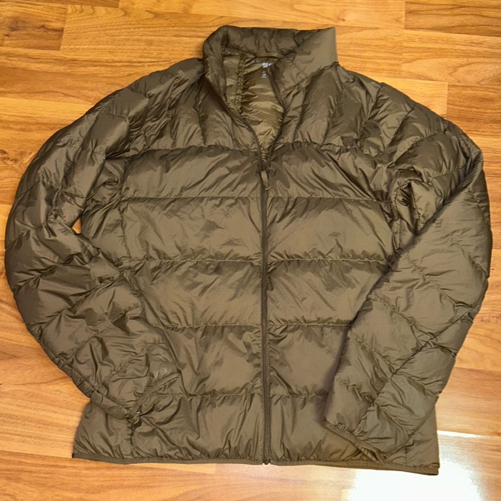 Uniqlo Ultra Light Down Puffer Mock Neck Jacket